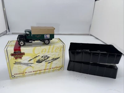 Matchbox YYM38238 The Roaring 20's 1920 MACK AC Postal Truck - Image 1 of 4