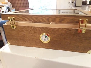 NUEVO GRANDE JOHN DEWAR AND SON Caja de cigarros Humidor/Higrómetro Estuche de madera de cedro. - Imagen 1 de 8