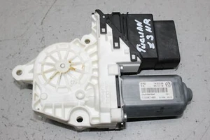Fensterhebermotor hinten rechts 5N0959704F C12697-101 VW Tiguan I 5N Bj.13 - Bild 1 von 6