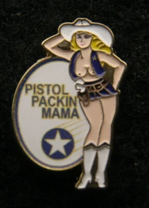 PISTOLE PACKIN MAMA NASE KUNST HUT ANSTECKNADEL KRAWATTE TAC LUFTFAHRT PILOT CREW GESCHENK - Bild 1 von 24