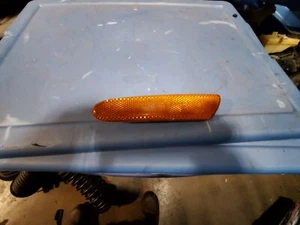1999 2000 2001 2002 2003 2004 JAGUAR S-TYPE LEFT FRONT SIDE MARKER LIGHT - Picture 1 of 2