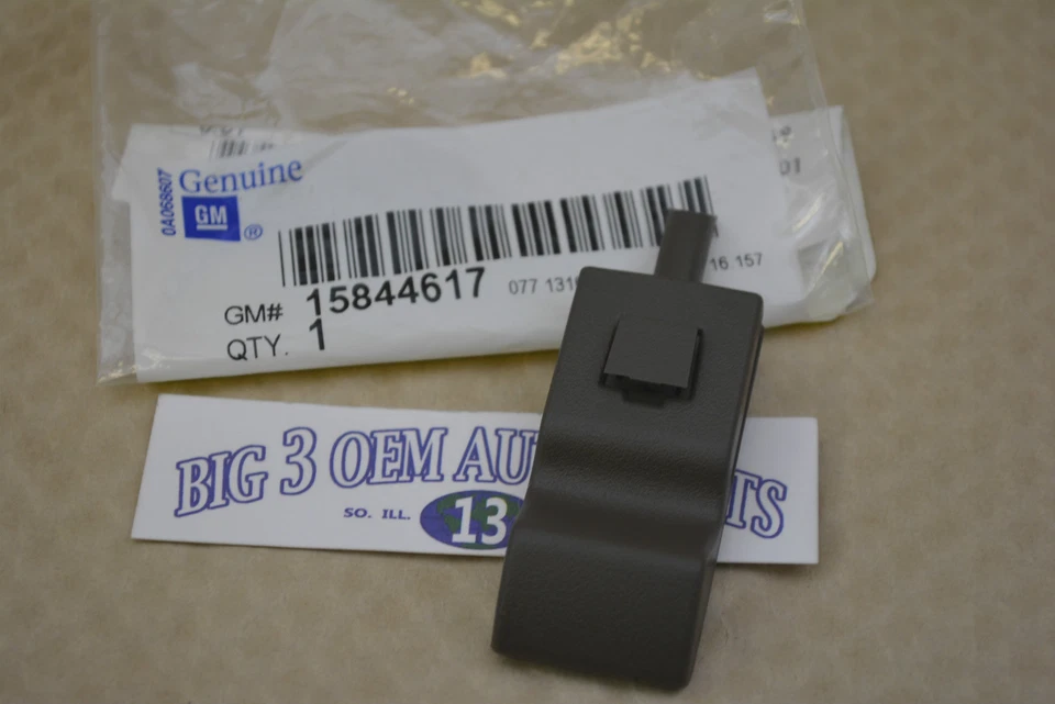 Cerradura de puerta delantera/trasera Chevrolet GMC Cadillac perilla bronceada cachemir nuevo OEM 15844617 Foto 1 de 3