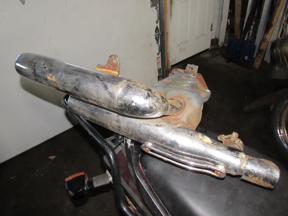 Yamaha XV1100 1993 tubo silenciador escape Virago Foto 1 de 1