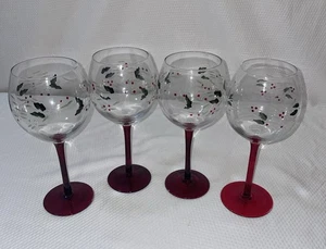Pfaltzgraff Winterberry Wine Goblet Set Of 4 Etched and Handed Painted Holly Red - Picture 1 of 5