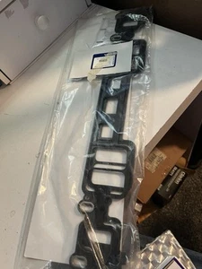 OEM Volvo Penta Intake Gasket 3857662 - Picture 1 of 1