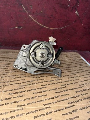 08-14 SUBARU WRX STI EJ257 POWER STEERING PUMP JDM OEM - Image 1 of 4