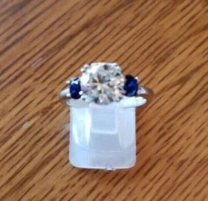 2,50 TCW Rundschliff Moissanit & Saphir Verlobungsring 14K Weißgold Größe 6 - Bild 1 von 4