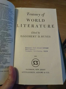Treasury of World Literature by Dagobert D. Runes. Hardcover 1961 Edition. - Bild 1 von 4
