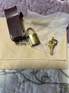 Louis Vuitton Schloss und Schlüssel 437 - Bild 1 von 6