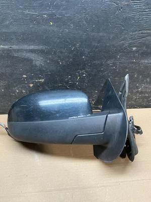 Правостороннее зеркало поворотной двери для Chevrolet Tahoe Suburban 2010–2014 годов выпуска U7779 DG - Изображение 1 из 4