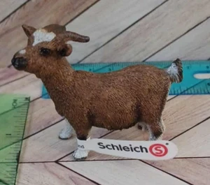 Schleich 13715 Dwarf Pygmy Goat 2009 Retired New With Tags - Picture 1 of 4
