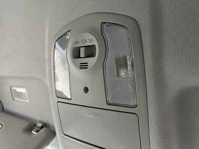 Consola techo delantero Prius V VIN UE séptimo y octavo dígito compatible con 12-18 PRIUS 104670669 Foto 1 de 4