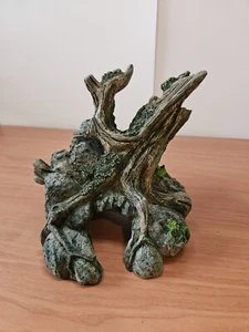 6 Inch Aquarium Display - Picture 1 of 4