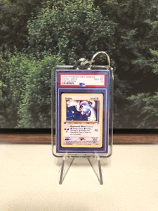 2000 Pokemon Neo Genesis Lugia 1st Edition GEM MINT 10 Gift Keychain 2x3 ๐ฅโก๐ง - Picture 1 of 5
