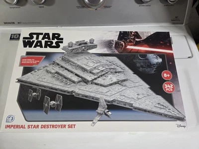 4D Puzzle – Star Wars: Imperial Star Destroyer – 278 Paper Model Kit - Image 1 of 2