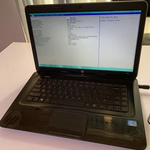 HP 2000 15.6" Laptop i3-4110M 2.4Ghz 4GB DVD-RW *No HDD Or Battery - Picture 1 of 14
