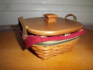 Longaberger Tree Trimming Handwoven Basket 2005 Hardwood Maple Wood Cover Rare! - Picture 1 of 9