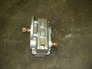 REDUCTION GEAR MARINE TRANSMISSION CHAIN DRIVE - DROP BOX - RATIO 1.51:1  $250 - Picture 1 of 6