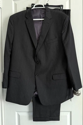 Traje Chaqueta y Pantalones Jones New York 2 Piezas (46x31) 100% Lana Negro Rayas 52L Foto 1 de 4