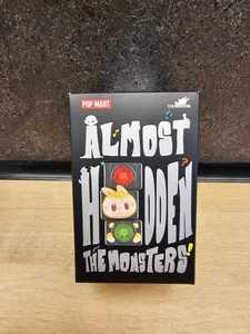 Pop Mart Labubu The Monsters X Almost Hidden - Blind Box - NUEVO - sin abrir - Imagen 1 de 6