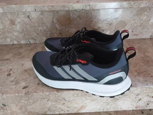 Adidas Schuhe Gr. 44 Laufschuhe Ortholite Water Repellent CLOUDFOAM Einmal getra - Bild 1 von 3