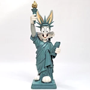 Warner Bros Bugs Bunny Statue of Liberty Official Souvenir - Bild 1 von 14