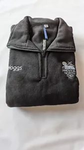 PRESTON NORTH END FOOTBALL WARM FLEECE - NEU - Bloggs - ADULT M - RETRO - COOL - Bild 1 von 10