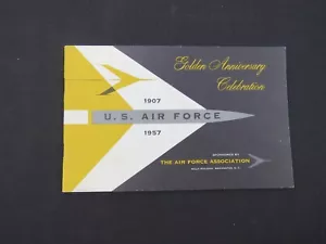 Folleto de recuerdo de la Asociación de la Fuerza Aérea 1907-1957 50 años aniversario de oro - Imagen 1 de 7