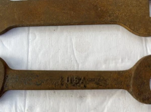 TWO Vintage Open End Wrenches: Ford, ? (FREE SHIPPING) - Picture 1 of 4