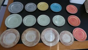 Set of 15 Carlisle Mingle Melamine Salad & Bread Plates Orange Gray Brown Green - Picture 1 of 2