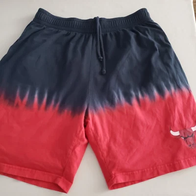 Mitchell & Ness MENS Chicago Bulls  Shorts Black Red NBA FINALS 1996 LARGE - Image 1 of 4