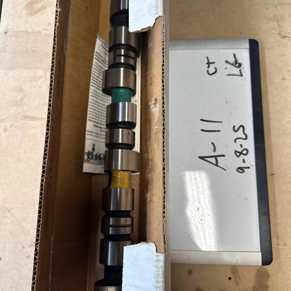 Eixo de cames Sealed Power CS-775 84”Dodge Daytona, 83” carregador Dodge motor novo em folha - Imagem 1 de 4