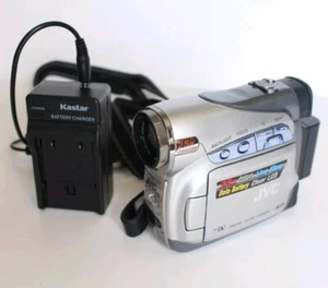 READ - Pics Work / Video Doesn’t – JVC GR-D275U MiniDV Camcorder (Error) - Picture 1 of 13