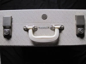 Vintage Brexton Bakelite Picnic Cake &Tea serving Set Caravan Antique Display - Picture 1 of 12