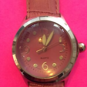 Vintage Faded Glory 1 1/2” Watch Chunky large magnified numbers Pink Leather