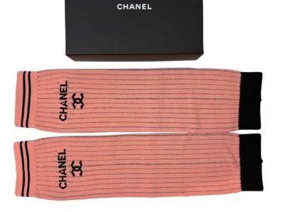 CHANEL 24C POLAINAS LEGGINGS CUBREZAPATOS CALENTADORES DE PIERNAS ROSA CS-1042 NUEVO Auténtico Foto 1 de 4