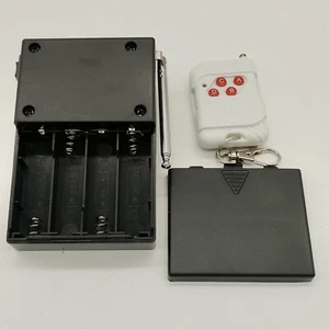 4 Cue Wireless Fireworks Firing System + Five 1M Tungsten Wire Igniters - Picture 1 of 16