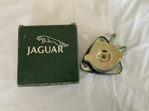 Jaguar XJ6 Series 1 & 2 Radiator Filler Neck Assembly, EAC3153, EAC 3153, NOS - Picture 1 of 6