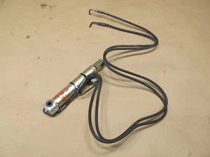 🥇04-10 BMW E64 CONVERTIBLE REAR LEFT FOLDING TOP ROOF HYDRAULIC CYLINDER OEM - Picture 1 of 12