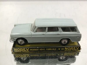 NOREV 28 PEUGEOT 404 L FAMILIALE - PLASTIC -GREY 1:43- GOOD ON BASE - 470 - Imagen 1 de 10