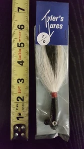 1 OZ. Señuelo Bucktail cabeza negra cabello blanco y negro - Imagen 1 de 1
