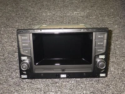18653 VW Golf 7 VII Sportsvan, Touran 5T Radio Composition Touch DAB+ 510035887A - Bild 1 von 4