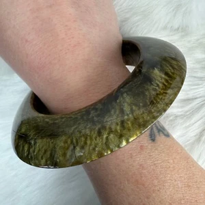 Vintage Green Marbled Lucite Bangle Bracelet - Picture 1 of 8