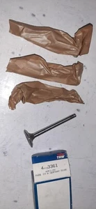 KIT 4 Valvola aspirazione TRW 3361 per AUDI 50 80 VW POLO DERBY 1.1 SCIROCCO - Picture 1 of 1