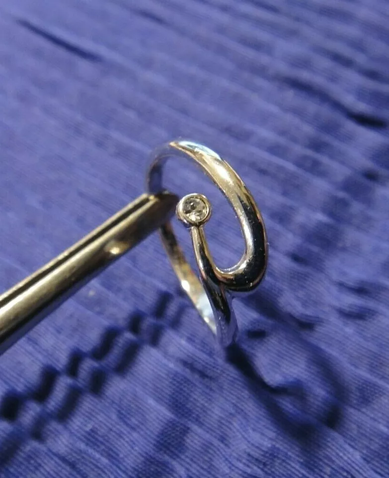 ANELLO ANELLINO CON PIETRA TRASPARENTE -  - Immagine 1 di 4