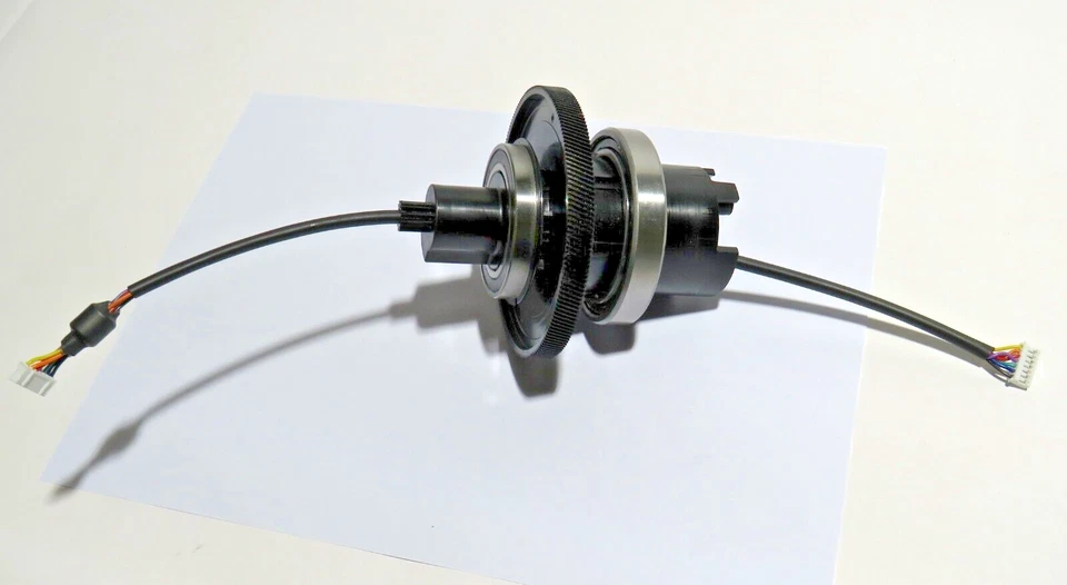 Logitech G29 Getriebe-Teil + Kabel (Neu), auch für Logitech G920, G923 & G27