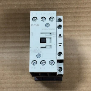 Contactor 3 polos Eaton XTCE025C01 110V 50Hz / 120V 60Hz - Imagen 1 de 7