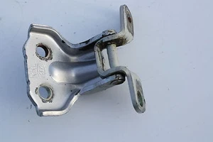 TÜRSCHARNIER UNTEN TÜR VORNE RECHTS LINKS AW ASPEN ASTEN WEISS KIA Sorento I JC - Picture 1 of 2