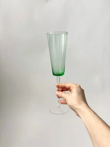 Vintage grüne große geriffelte Sektglas Tasse - Bild 1 von 7