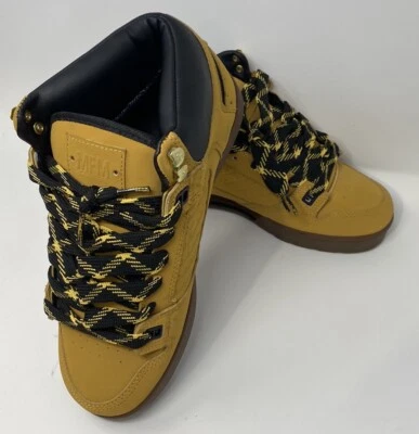 DVS Skateboard Shoes Militia Snow Chamois/Black - BRAND NEW OPEN BOX* (marks) - Image 1 of 4